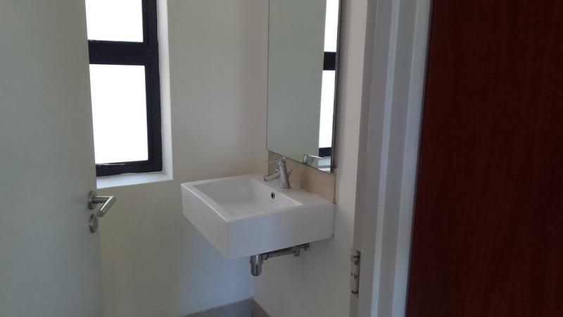 To Let commercial Property for Rent in Parow North Western Cape